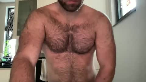 Izylduur online show from October 14, 8:04 am