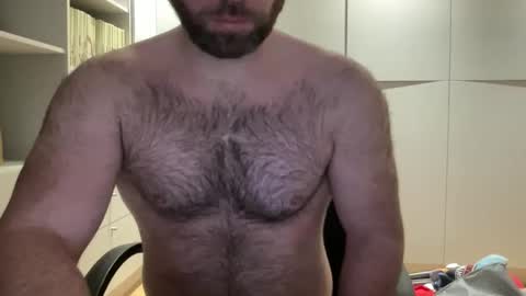 Izylduur online show from January 7, 7:22 am