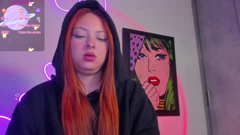 hot izys online show from December 22, 11:54 am
