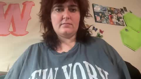 izzyishottttt online show from October 26, 9:48 am