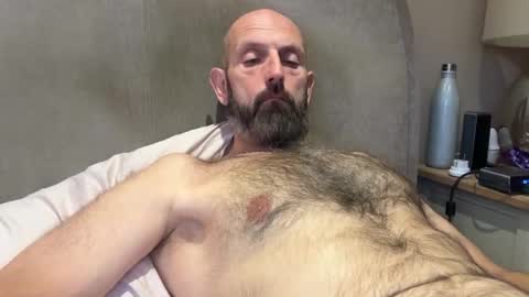 izzysboytoy1 online show from February 3, 8:08 am