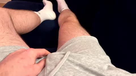 Snapshot of j0n275 chatting on January 18, 12:13 am j0n275 online show from January 18, 12:13 am