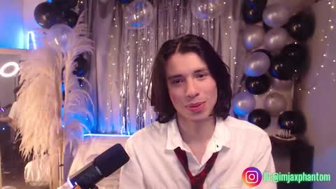 Hey im Jaxxxon check my info     online show from November 8, 5:51 am