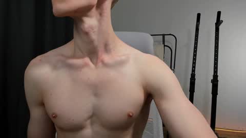 Danny online show from December 28, 8:26 am