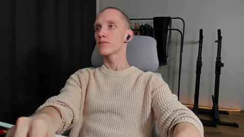 Danny online show from January 2, 4:09 am