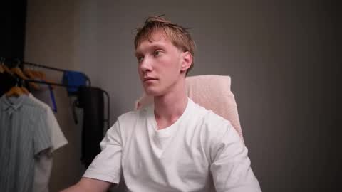 Danny online show from February 18, 7:04 am