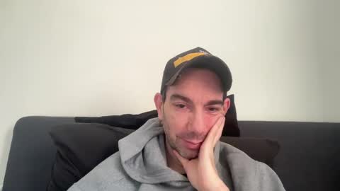 Snapshot of j_dc chatting on March 17, 2:09 pm j_dc online show from March 17, 2:09 pm