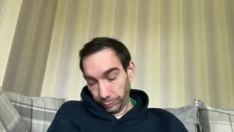 Snapshot of j_dc chatting on April 11, 12:53 pm j_dc online show from April 11, 12:53 pm