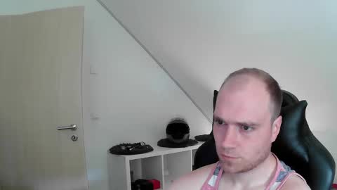 here4y online show from May 23, 5:34 am