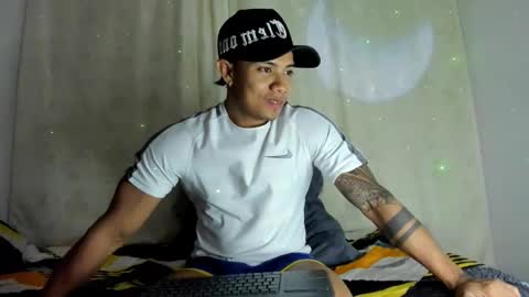 i am juan musiry independent model  online show from December 11, 5:10 am