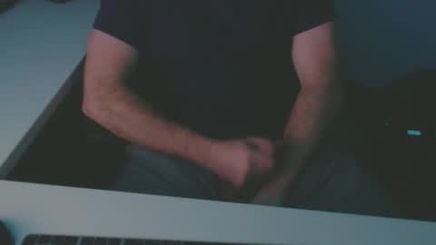 Snapshot of ja20202020 chatting on December 3, 7:05 am ja20202020 online show from December 3, 7:05 am