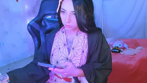 jade 18  online show from February 2, 8:30 pm