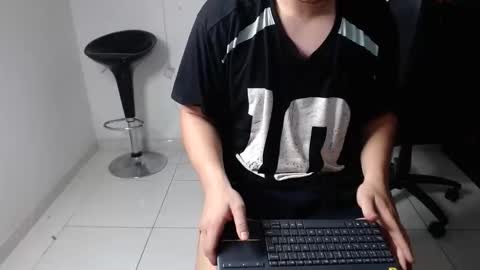 Snapshot of jack_boy_cum chatting on November 9, 6:01 am Jack online show from November 9, 6:01 am