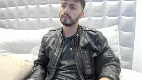 JACK DANIEL online show from November 8, 6:40 pm