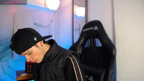 Snapshot of jack_frosst_ chatting on March 24, 12:21 pm JACK online show from March 24, 12:21 pm