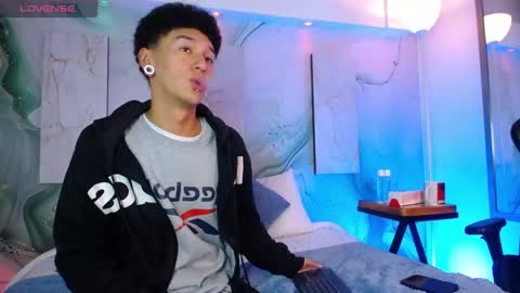 Snapshot of jack_frosst_ chatting on March 25, 1:17 pm JACK online show from March 25, 1:17 pm