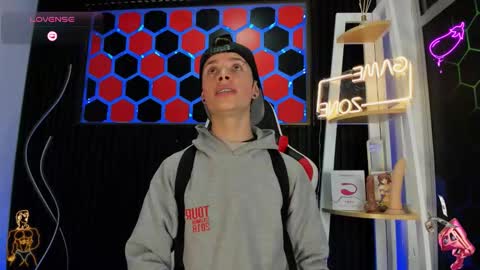 Snapshot of jack_frosst_ chatting on March 28, 1:11 pm JACK online show from March 28, 1:11 pm