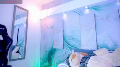 Snapshot of jack_frosst_ chatting on April 5, 12:24 pm JACK online show from April 5, 12:24 pm