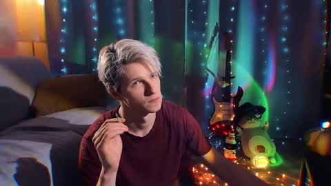 brestonsweet online show from December 15, 2:10 pm