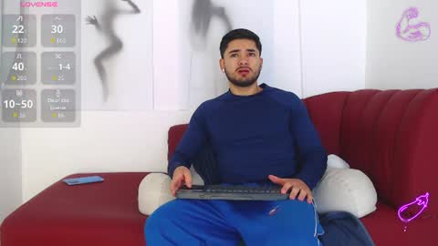 Snapshot of jack_hills2 chatting on June 9, 2:17 pm online show from June 9, 2:17 pm