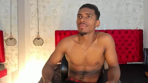 Snapshot of jack_muscles69_ chatting on September 12, 12:38 pm Jack online show from September 12, 12:38 pm