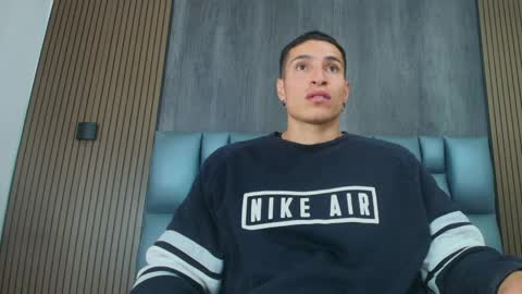 JACK PERGURTSON online show from April 13, 10:43 am