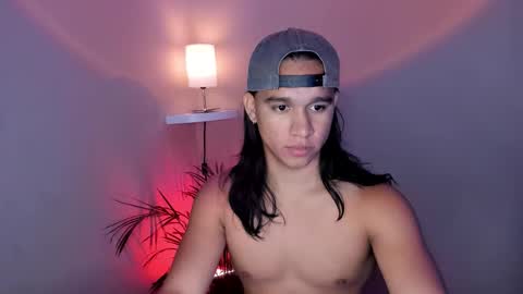 jacke__lee online show from November 26, 7:37 pm