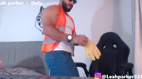 Snapshot of jacked_jack chatting on February 20, 11:05 pm jacked_jack online show from February 20, 11:05 pm