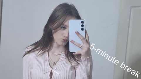 Lisa online show from February 6, 1:14 pm