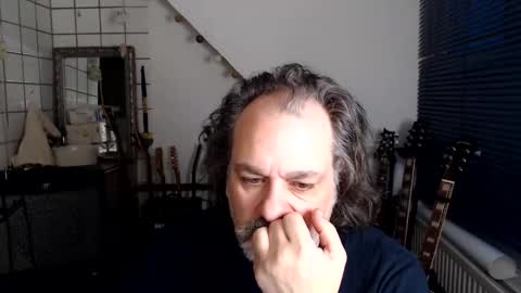 Jack independent model  online show from March 8, 5:44 am