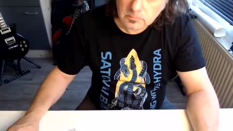 Jack independent model  online show from April 24, 6:21 pm