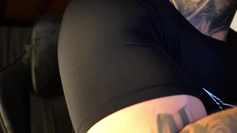 Snapshot of jackson__cottonwood chatting on October 14, 2:56 am JC online show from October 14, 2:56 am