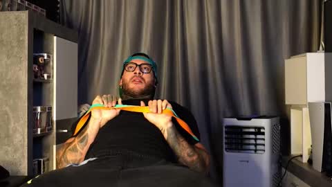 Snapshot of jackson__cottonwood chatting on October 19, 2:40 pm JC online show from October 19, 2:40 pm