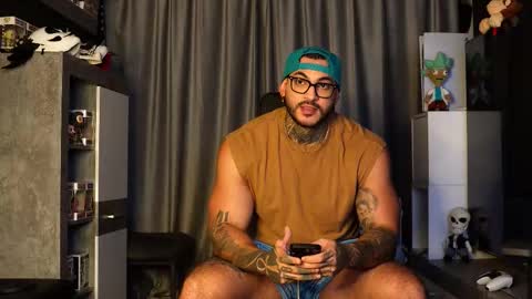 Snapshot of jackson__cottonwood chatting on October 29, 6:53 pm JC online show from October 29, 6:53 pm