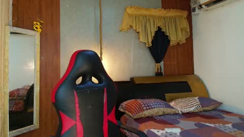 JAKSON online show from April 7, 9:04 pm