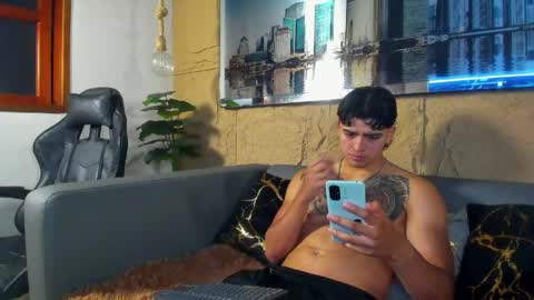 Jackson online show from April 11, 8:24 pm