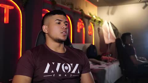 Jackson Bell online show from April 18, 1:04 pm