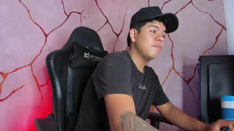 Jackson  online show from December 28, 7:11 pm