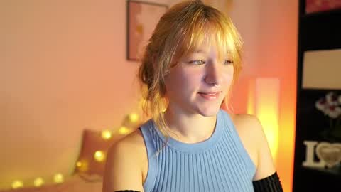 jacky  smith online show from November 30, 1:15 pm