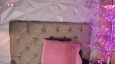 Snapshot of jacky_hoott chatting on April 6, 12:28 pm Jacky hoott online show from April 6, 12:28 pm