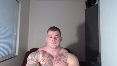 Snapshot of jackyhuge chatting on January 19, 12:28 pm Jacky online show from January 19, 12:28 pm