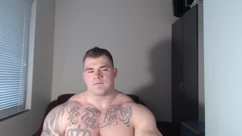 Snapshot of jackyhuge chatting on January 21, 9:35 am Jacky online show from January 21, 9:35 am