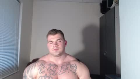 Snapshot of jackyhuge chatting on January 26, 1:36 pm Jacky online show from January 26, 1:36 pm