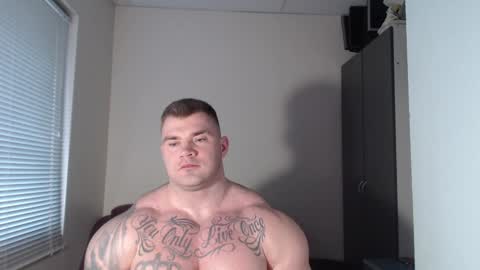 Snapshot of jackyhuge chatting on January 28, 12:32 pm Jacky online show from January 28, 12:32 pm