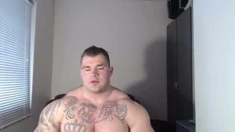 Snapshot of jackyhuge chatting on February 3, 10:36 am Jacky online show from February 3, 10:36 am