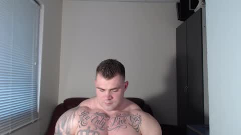 Snapshot of jackyhuge chatting on February 9, 2:07 pm Jacky online show from February 9, 2:07 pm