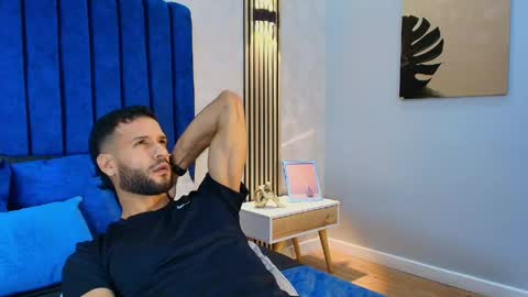 Snapshot of jacob_benelli chatting on May 17, 12:08 am Jaco online show from May 17, 12:08 am