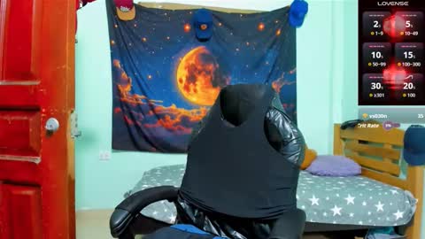 Snapshot of jacob_black21 chatting on October 17, 11:18 pm jacob black online show from October 17, 11:18 pm