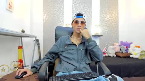 jacob_blackwell online show from October 25, 7:08 pm