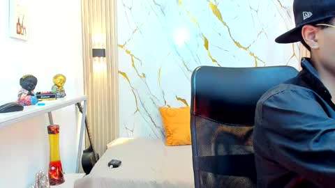 jacob_blackwell online show from January 10, 8:10 pm